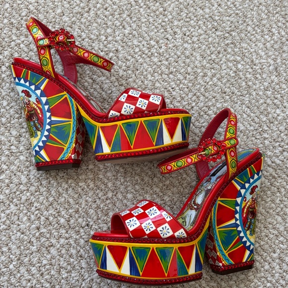 Colorful Platform Sandals - Picture 7 of 8